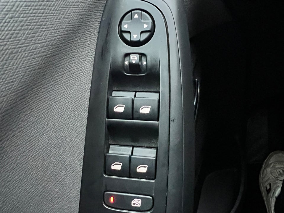 Citroën Grand C4 SpaceTourer 1,2 PureTech 130 Iconic 7prs 5d