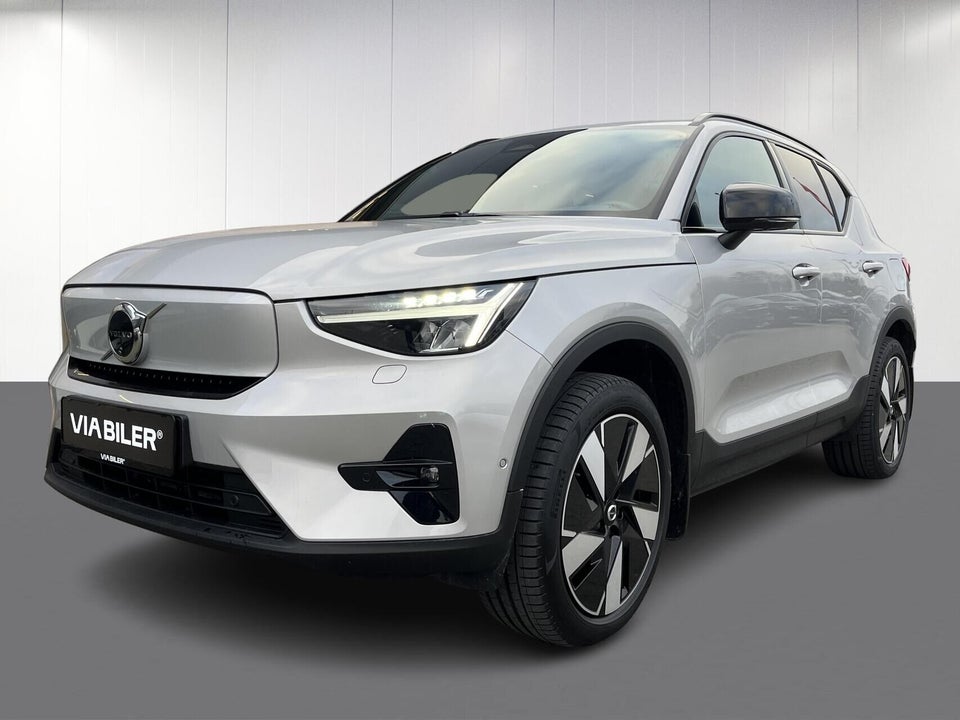 Volvo EX40 Extended Range Plus 5d