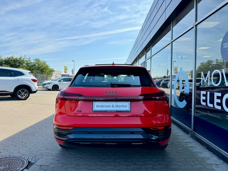 Audi Q8 e-tron 55 Prestige quattro 5d