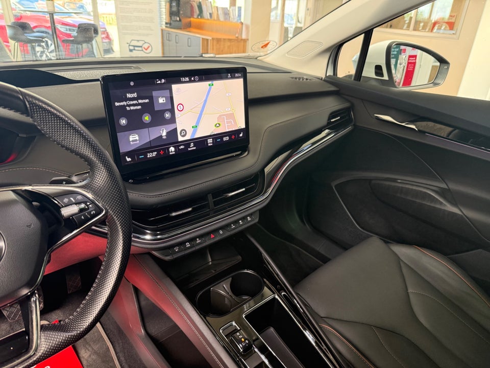 Skoda Enyaq 80 iV Suite 5d