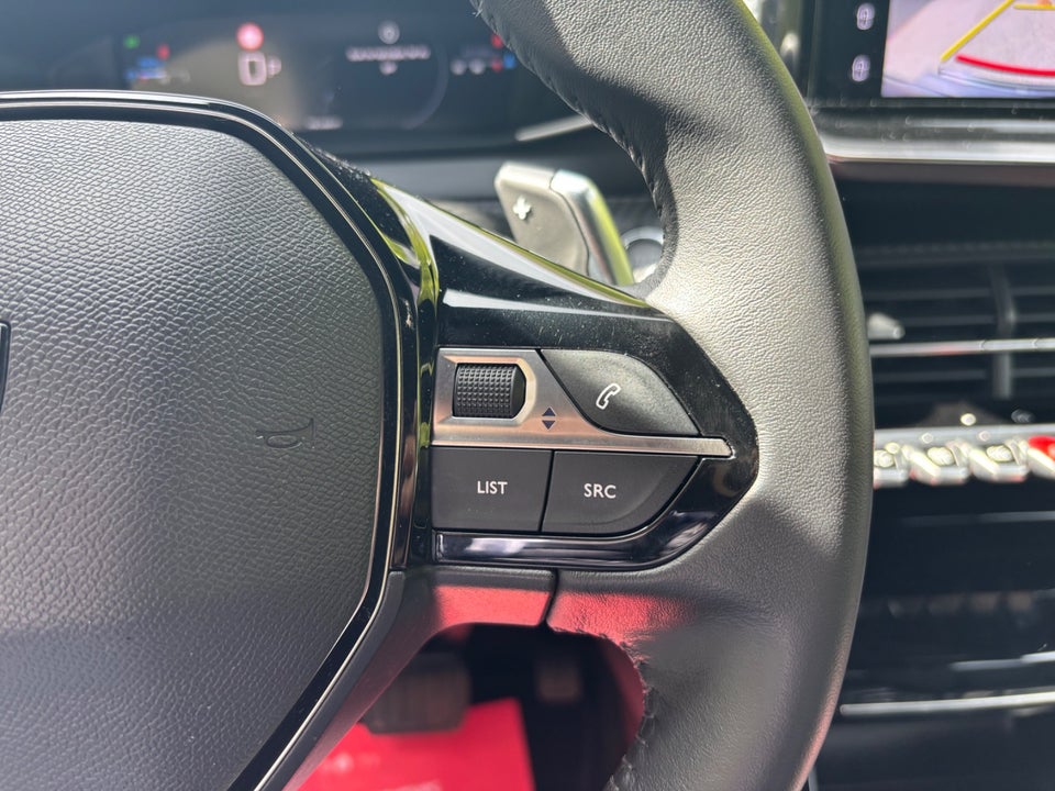 Peugeot 2008 1,2 PureTech 130 Allure EAT8 5d