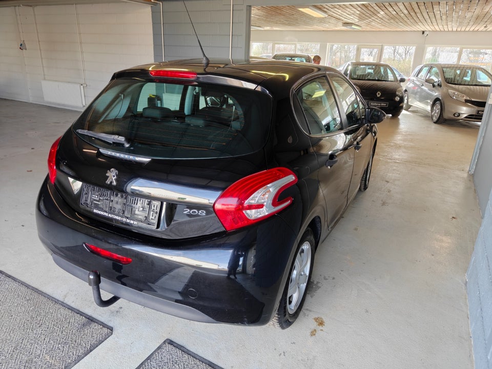 Peugeot 208 1,0 VTi Access Air 5d