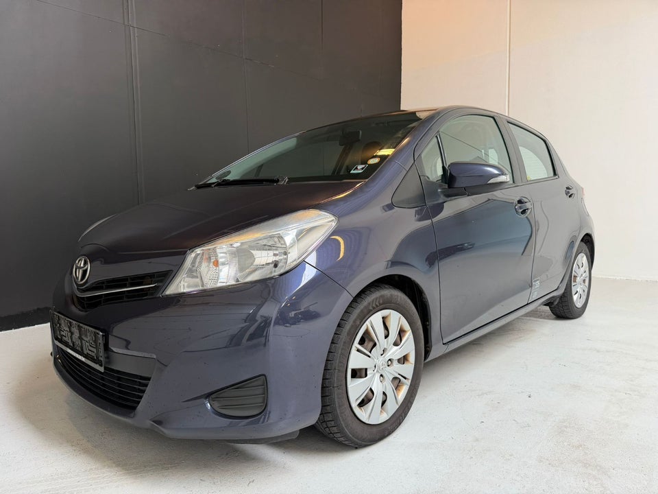Toyota Yaris 1,4 D-4D T2 Van 5d
