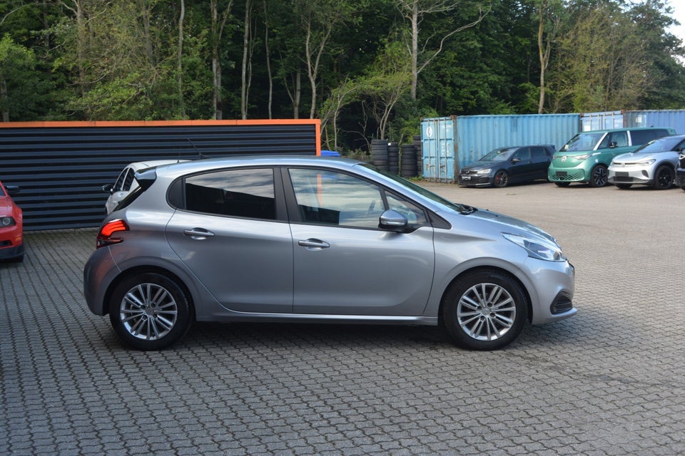 Peugeot 208 1,5 BlueHDi 100 Active+ 5d
