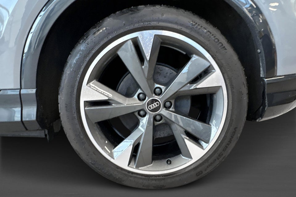 Audi Q4 e-tron 45 Progress 5d