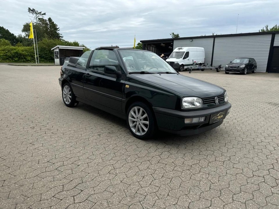 VW Golf III 1,8 Cabriolet aut. 2d