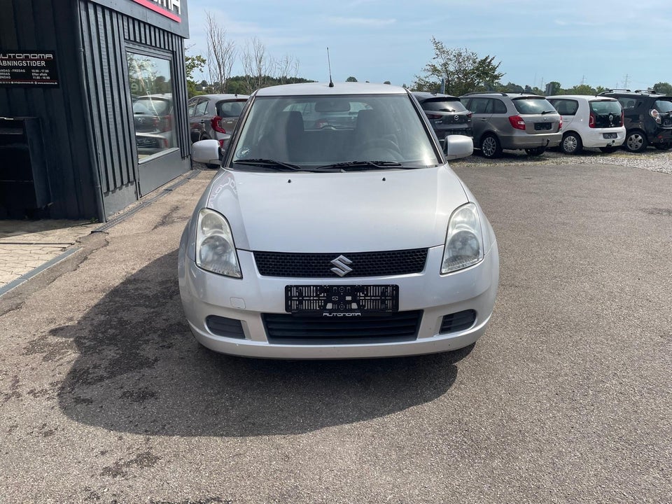 Suzuki Swift 1,3 GL-A 3d
