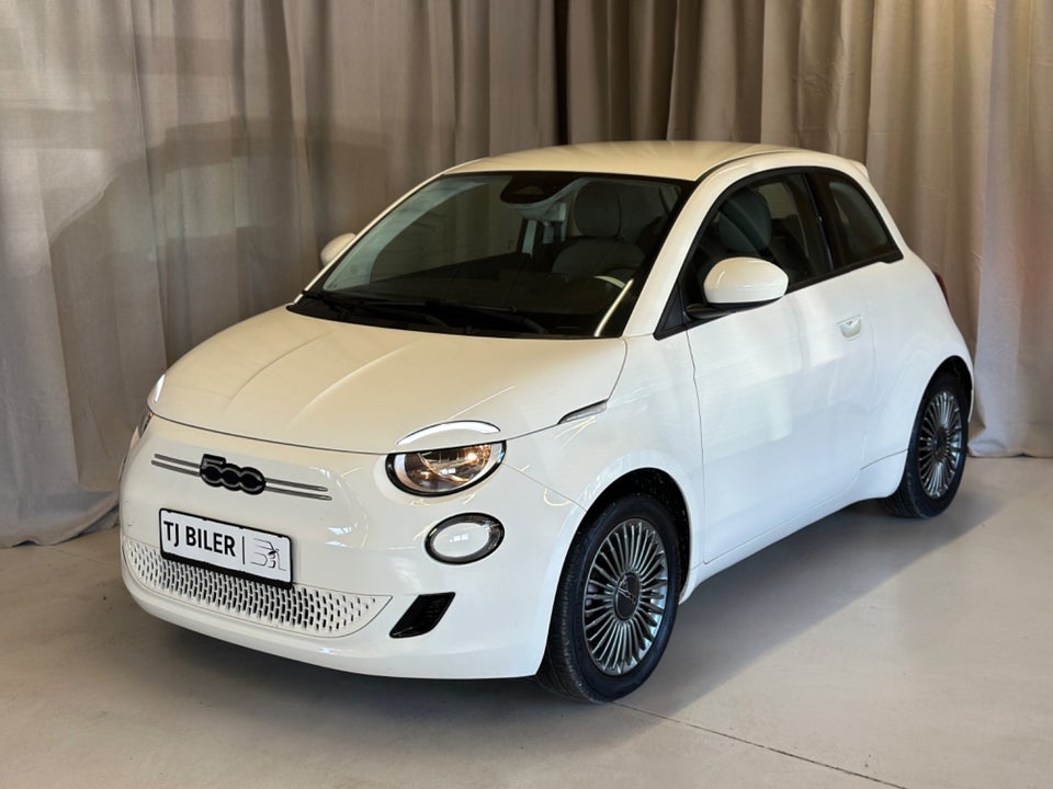 Fiat 500e 42 Icon 3d