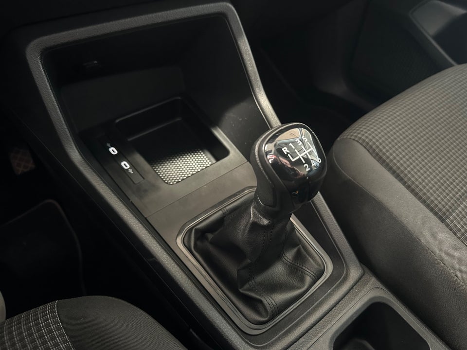 VW Caddy 2,0 TDi 75 5d