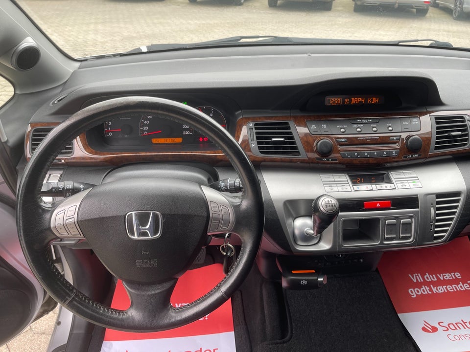 Honda FR-V 2,0i Executive Van 5d