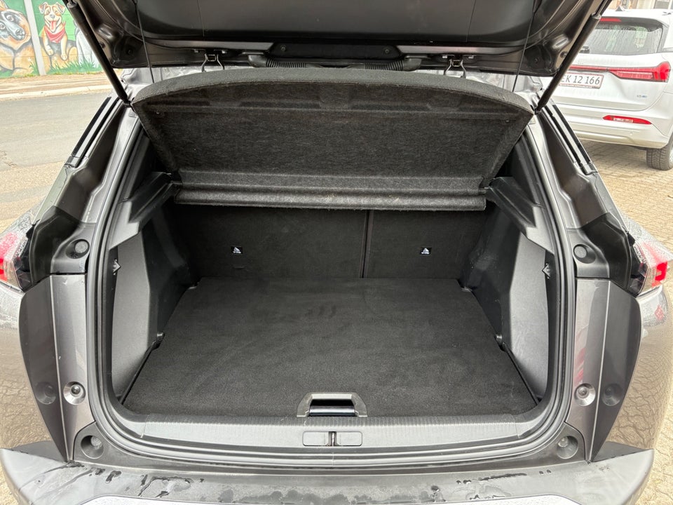 Peugeot 2008 1,2 PureTech 130 Allure Pack 5d