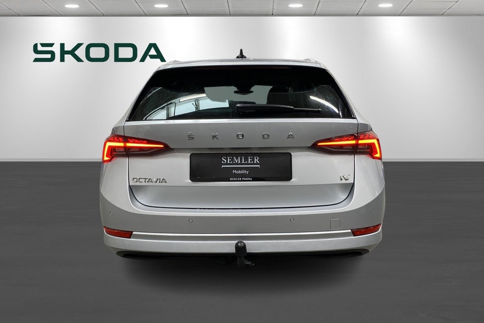 Skoda Octavia 1,4 TSi iV First Edition Combi DSG 5d