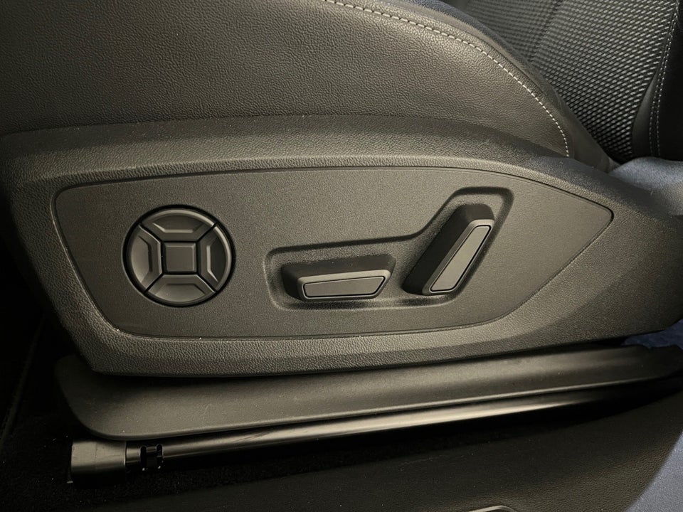 Audi Q4 e-tron 50 S-line Sportback quattro 5d