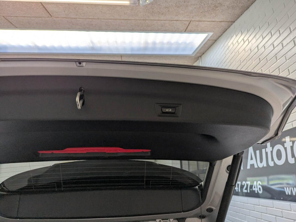 BMW iX1 eDrive20 M-Sport 5d