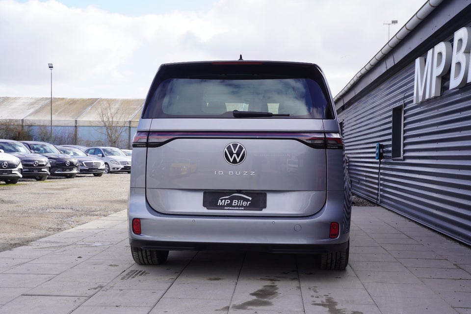 VW ID.Buzz 77 Pro Van 5d