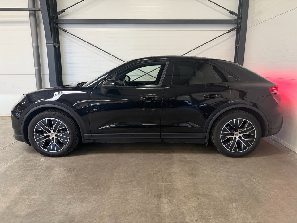Porsche Macan 5d