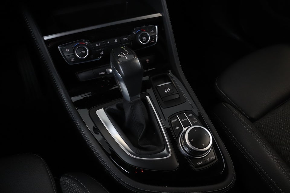 BMW 225xe 1,5 Active Tourer Sport Line aut. Van 5d