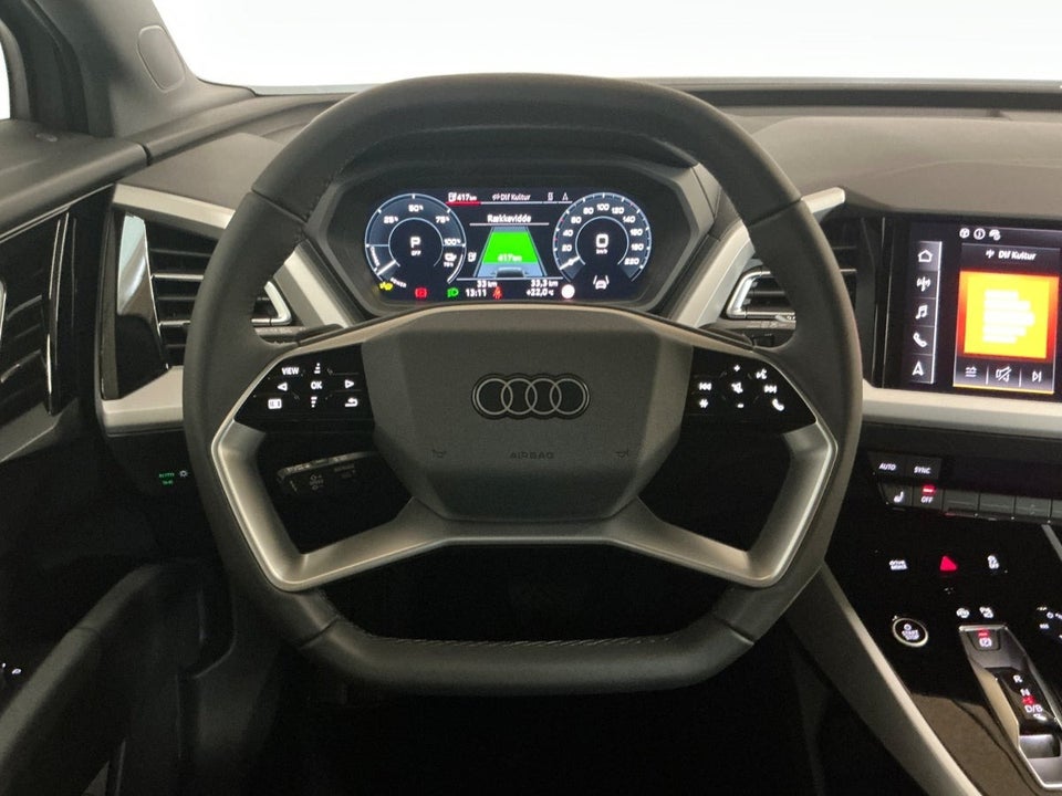 Audi Q4 e-tron 45 S-line 5d