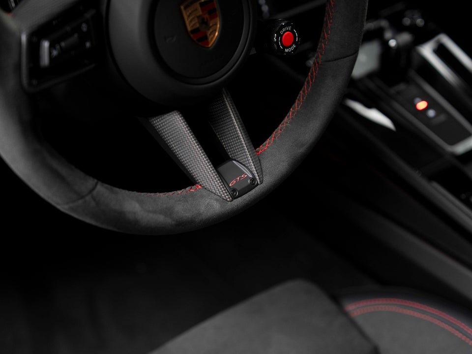 Porsche 911 Carrera 4 GTS 3,6 Coupé PDK 2d