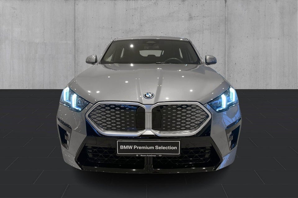 BMW iX2 eDrive20 M-Sport 5d