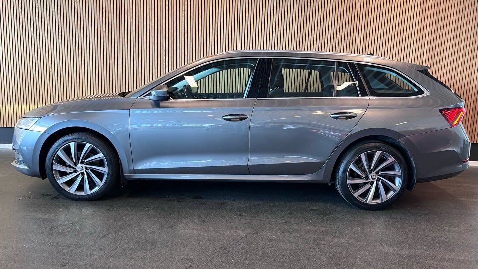 Skoda Octavia 2,0 TDi 150 Style Combi DSG 5d
