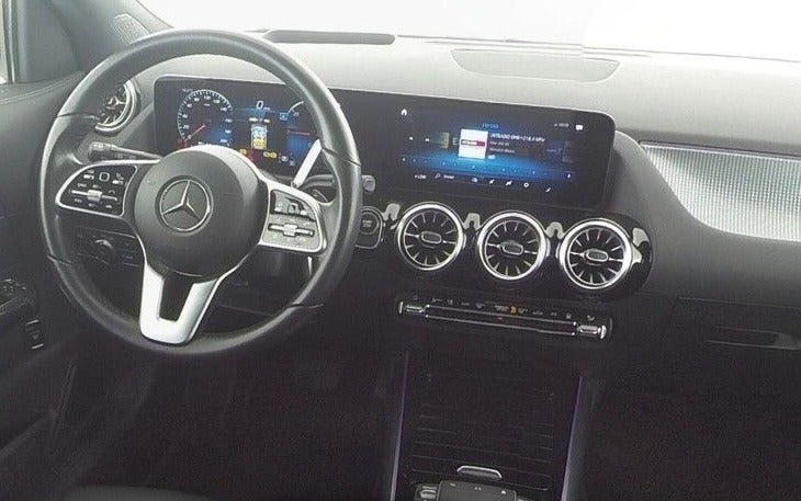 Mercedes EQA250+ 5d