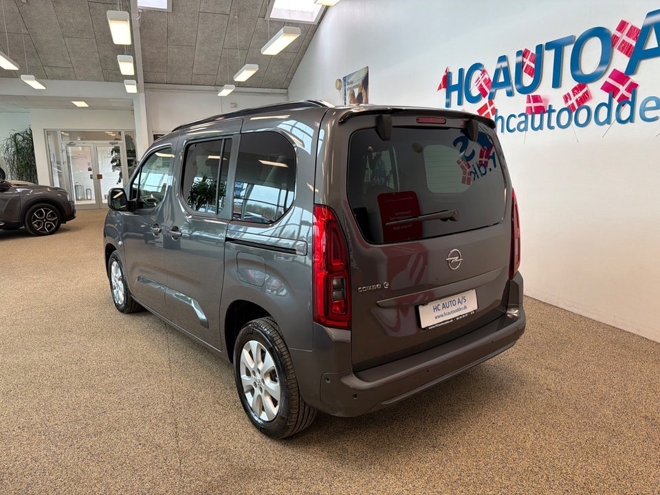 Opel Combo-e Life 50 Ultimate L1 5d