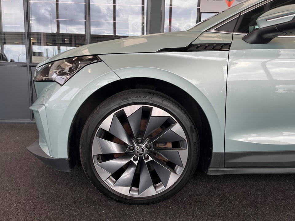 Skoda Enyaq 80 iV Suite 5d