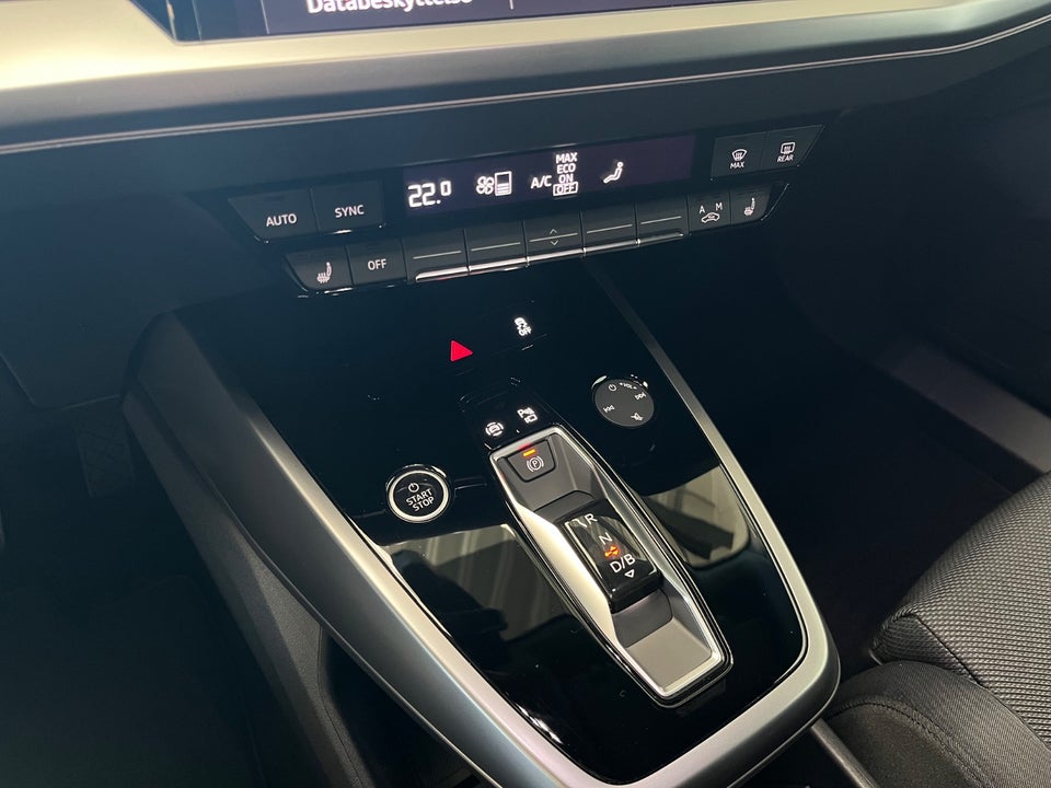 Audi Q4 e-tron 40 S-line Edition 5d