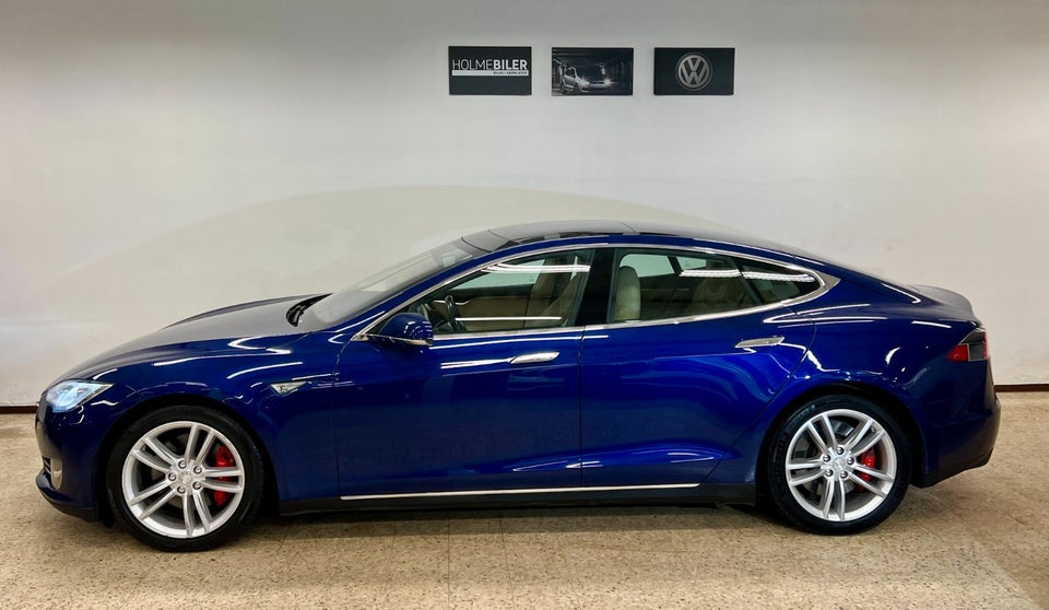 Tesla Model S P85D 5d