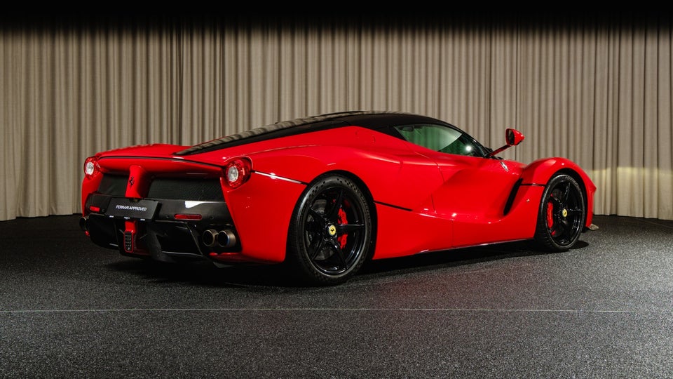 Ferrari LaFerrari 6,3 DCT 2d