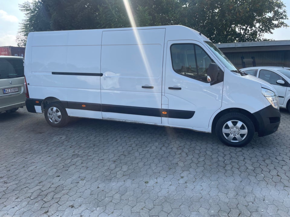 Nissan NV400 2,3 dCi 170 L3H2 Working Star