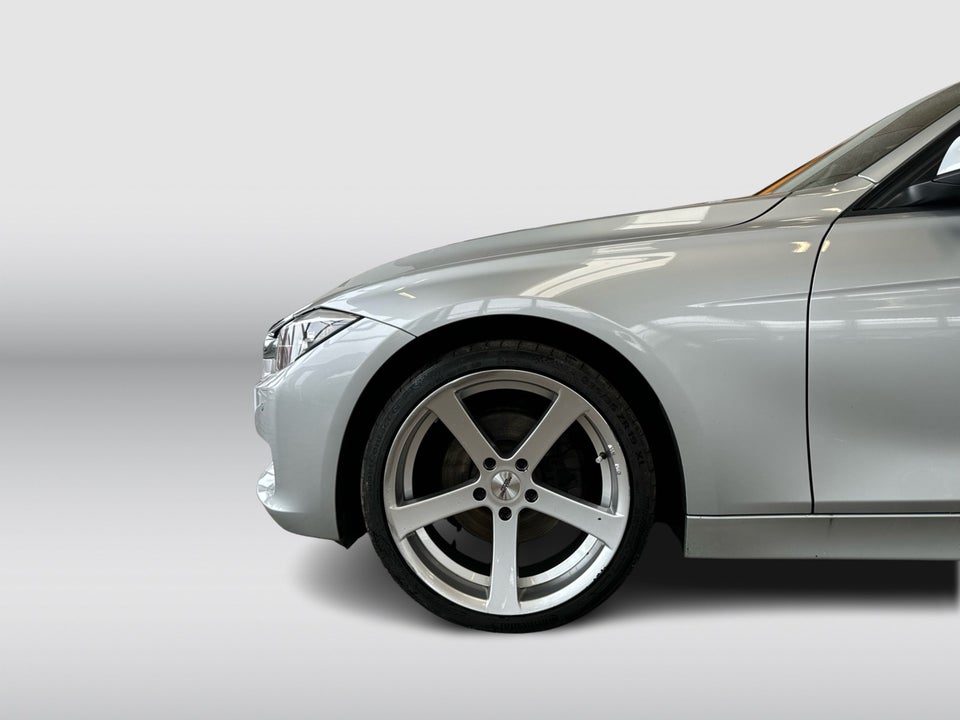 BMW 320d 2,0 aut. 4d