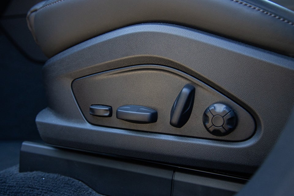 Porsche Macan 5d
