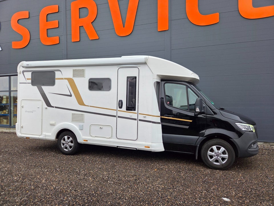 Euramobil T676 EB 2,0 CDi aut. 3d