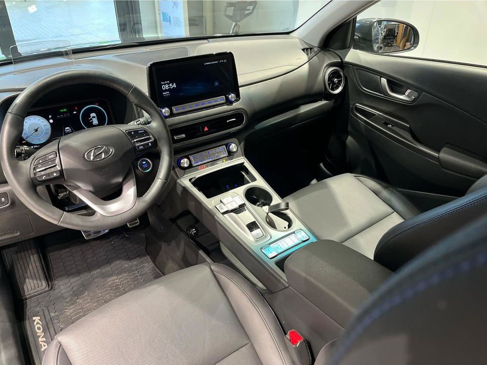 Hyundai Kona 64 EV Ultimate 5d