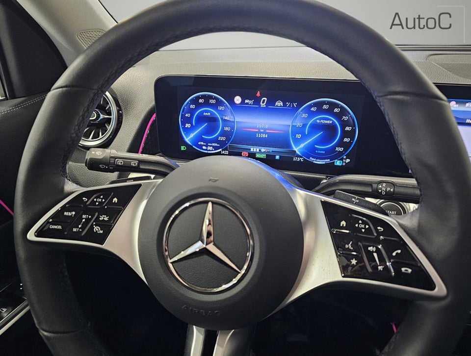 Mercedes EQB250+ Progressive 5d