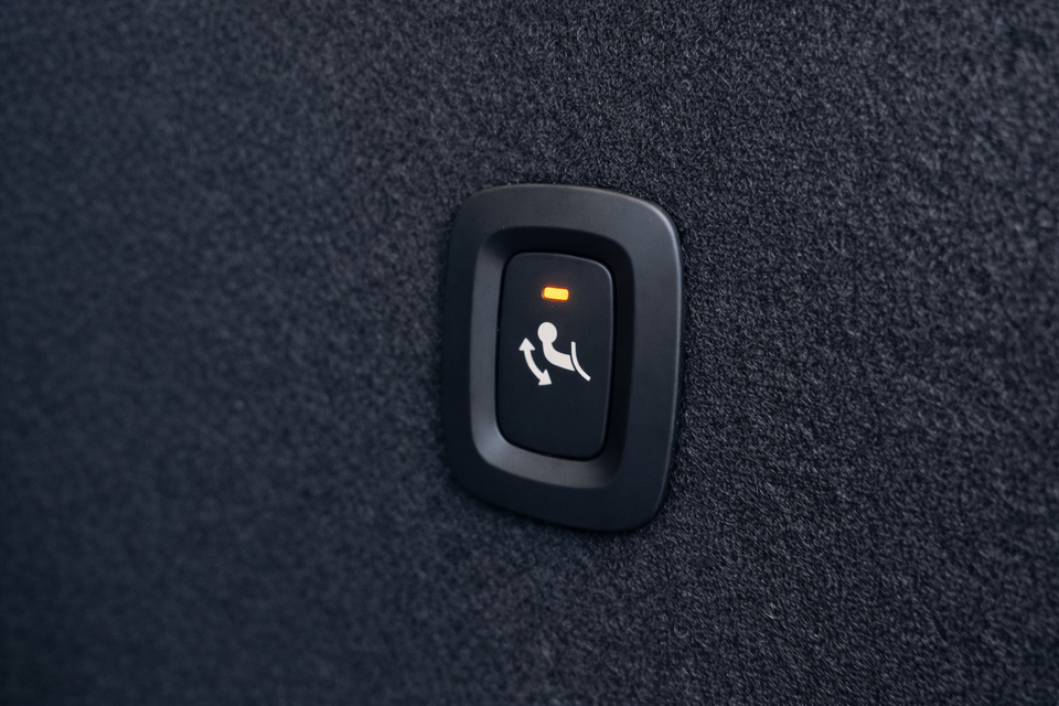 Volvo XC40 P8 ReCharge Twin R-Design 5d