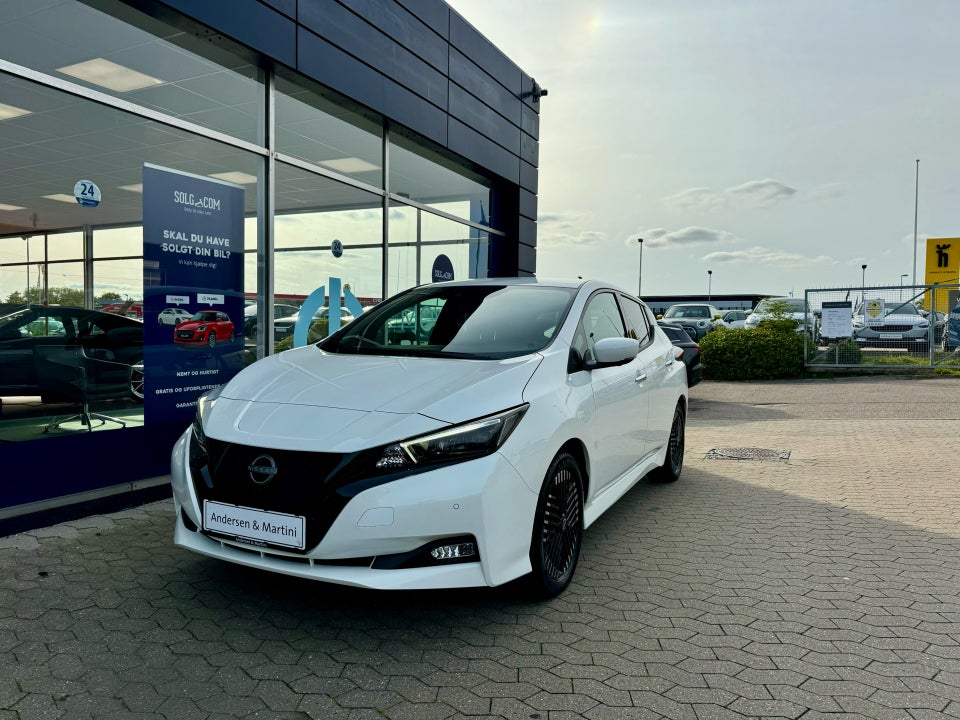 Nissan Leaf 39 N-Connecta 5d