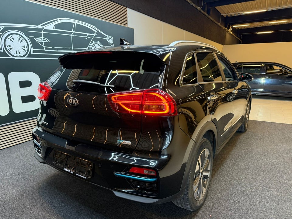 Kia e-Niro 64 Premium 5d