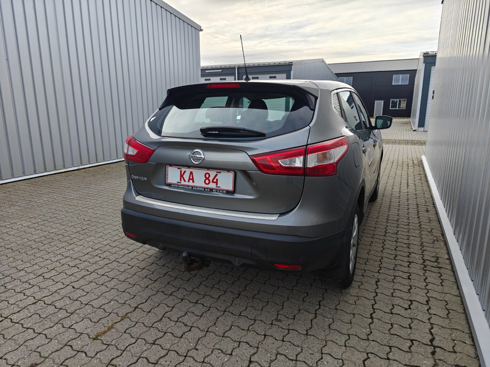 Nissan Qashqai 1,2 Dig-T 115 Visia 5d