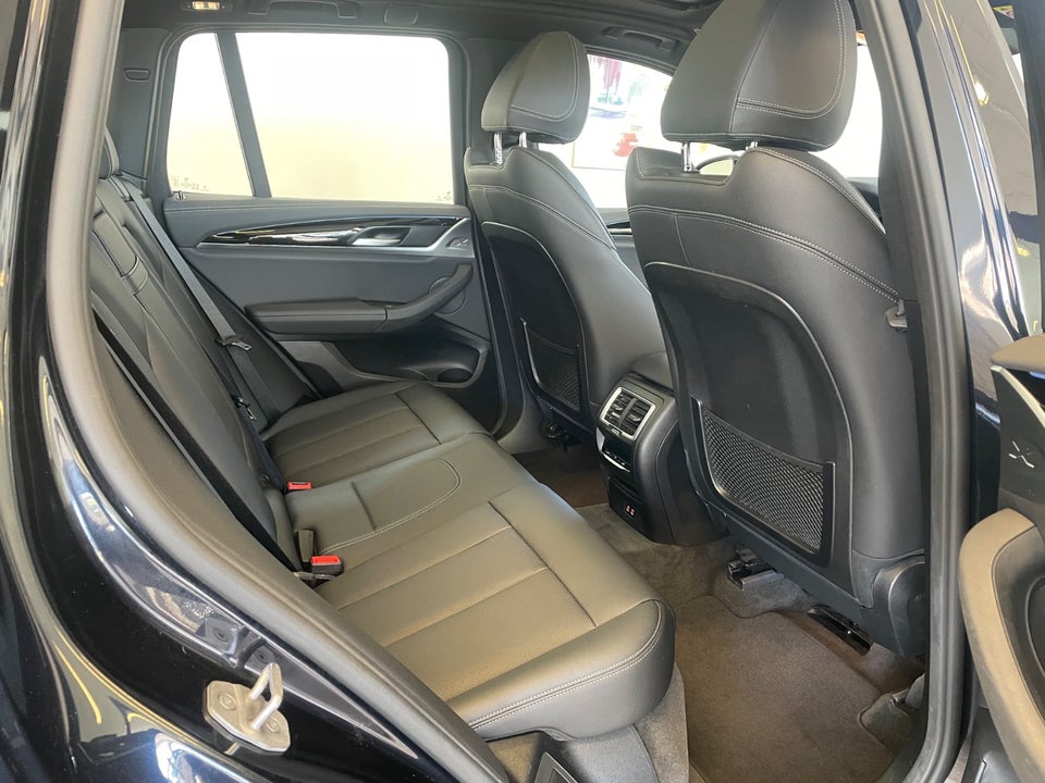BMW iX3 Charged M-Sport 5d