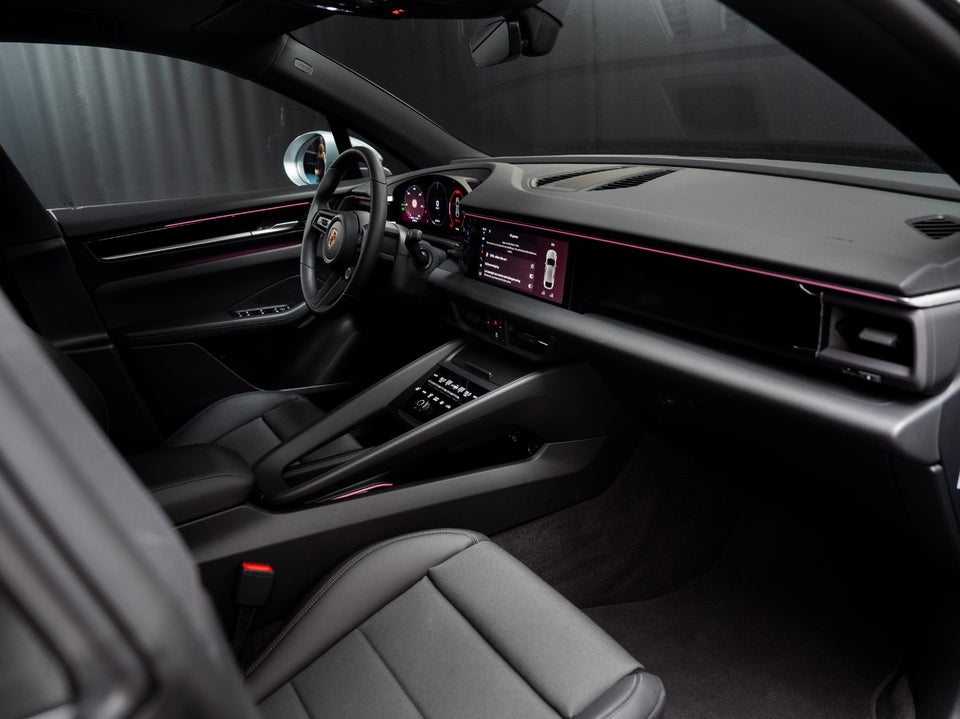 Porsche Macan 5d