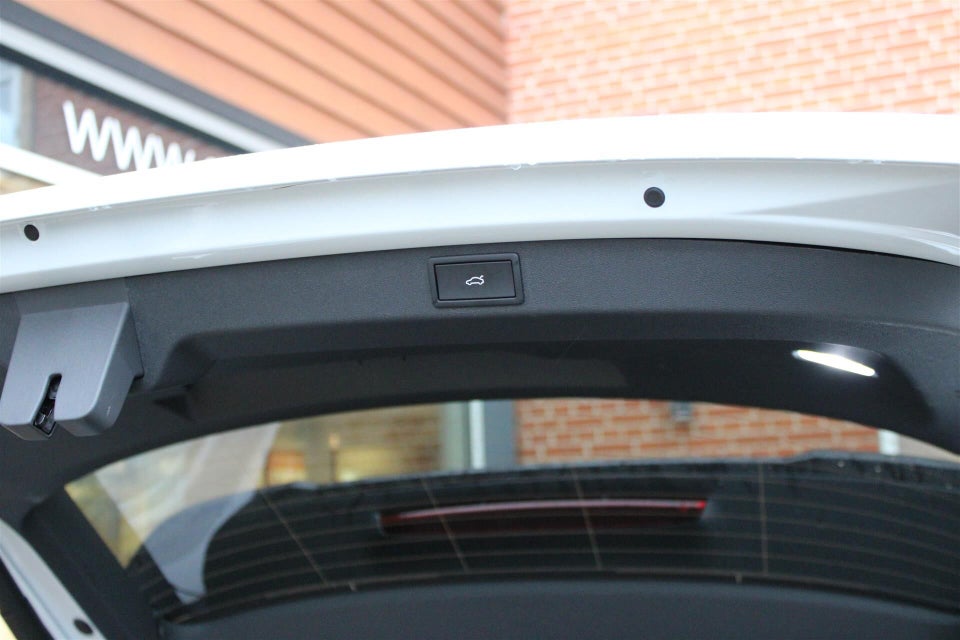 Skoda Elroq 85 iV Loft 5d