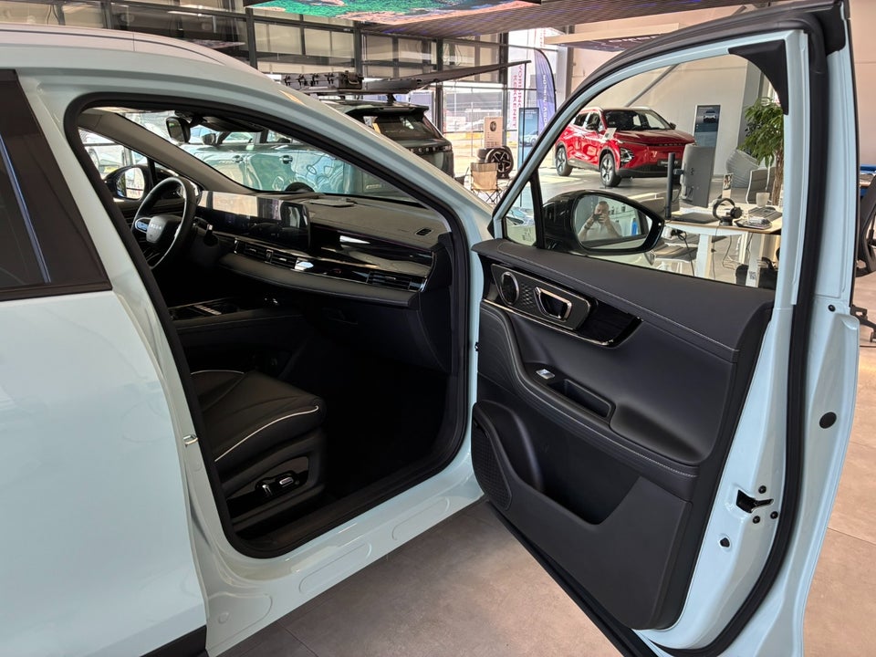 Omoda 5 EV Premium 5d
