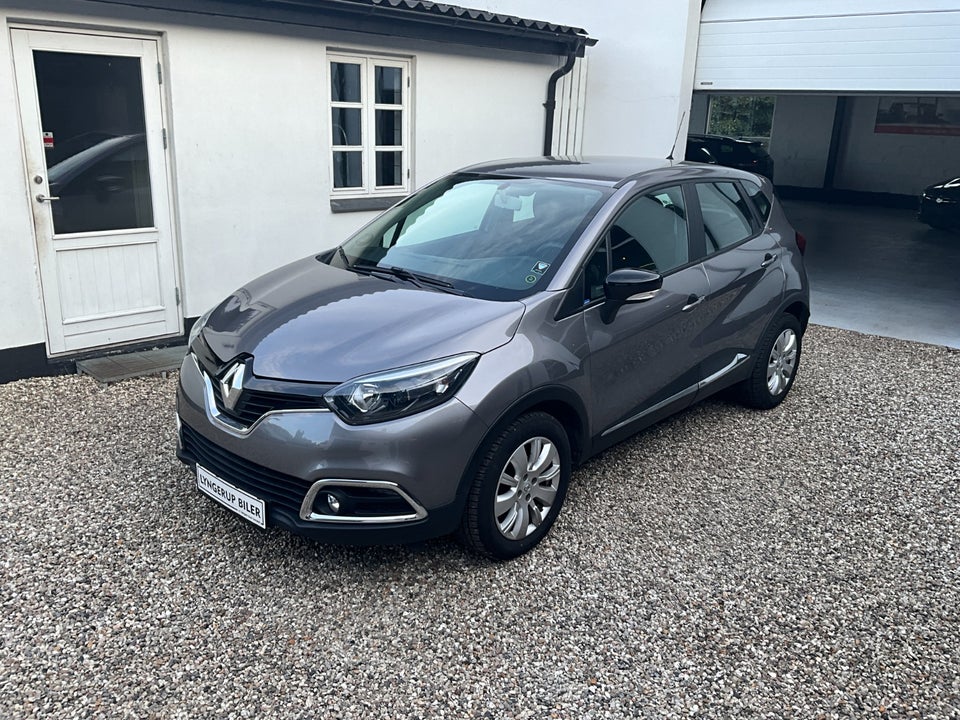 Renault Captur 0,9 TCe 90 Expression 5d