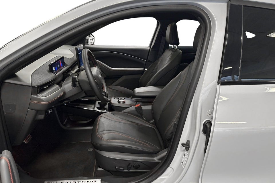 Ford Mustang Mach-E 91 Premium Extended Range AWD 5d