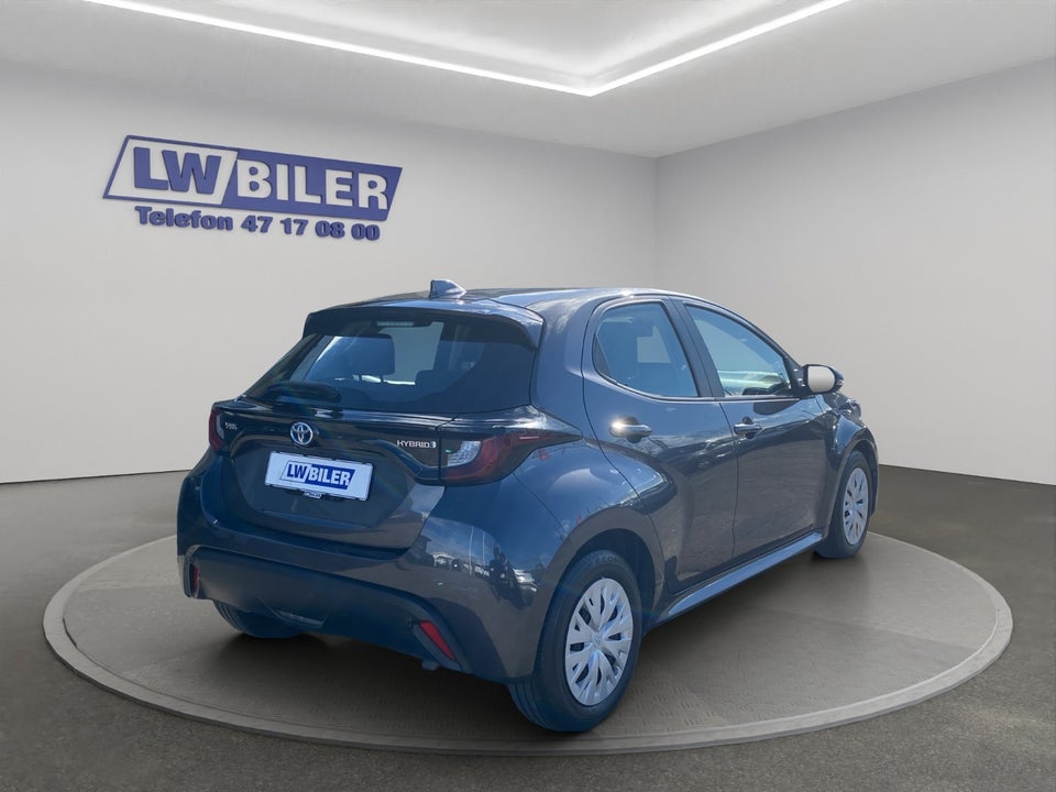 Toyota Yaris 1,5 Hybrid H3 e-CVT 5d