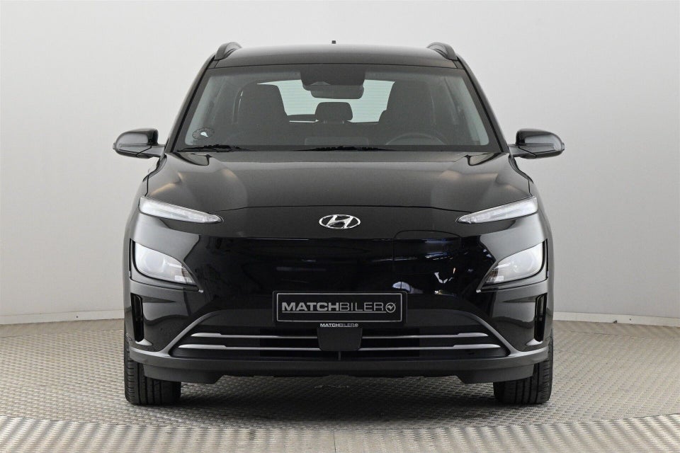 Hyundai Kona 64 EV Essential 5d