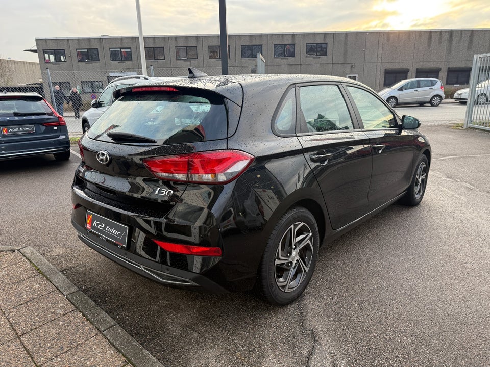 Hyundai i30 1,0 T-GDi Essential 5d